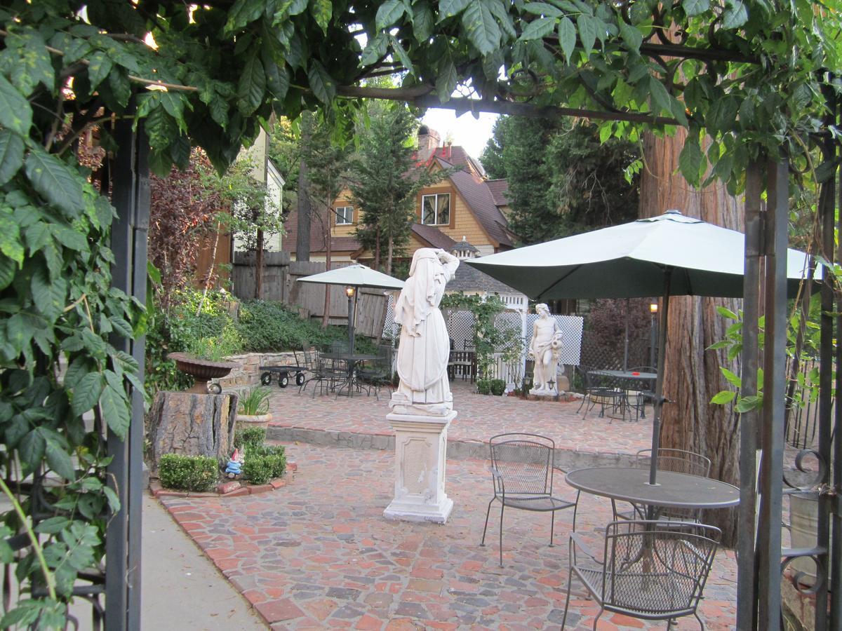 Fleur De Lac Europeran Inn Lake Arrowhead Exterior photo